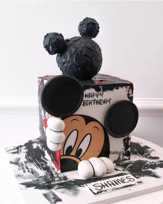 3D Mickey Mouse Cake 28