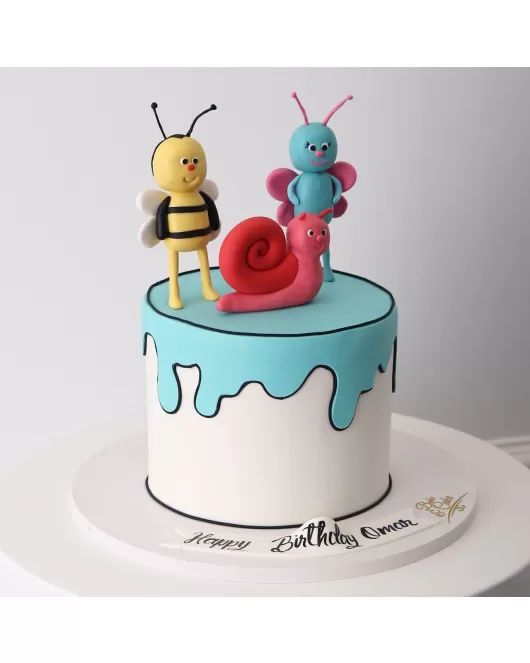 3D Bee Cake 37
