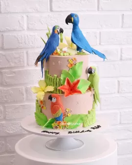 3D Parrots Cakes 16
