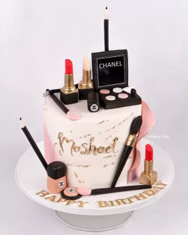 Chanel makeup cake