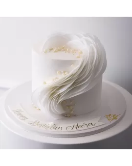 White Classic Cake