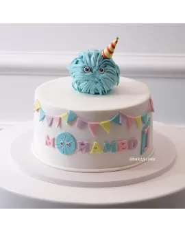 Pom pom balls cake