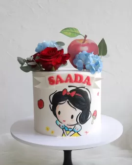 Snow white kids cake