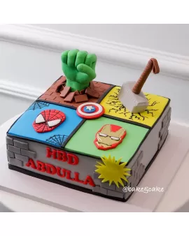 Four blocks avengers kids cake