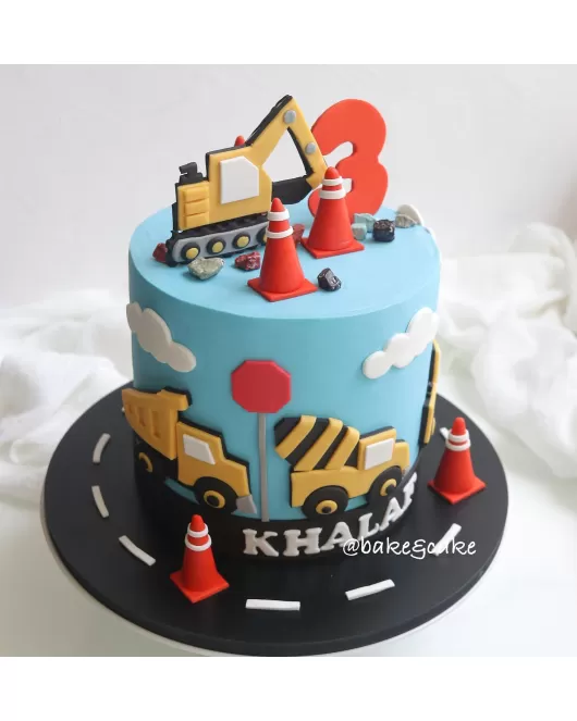 Constructions kids cake