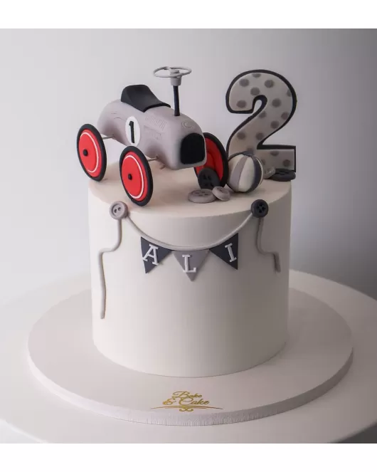 Racing Vintage car kids cake